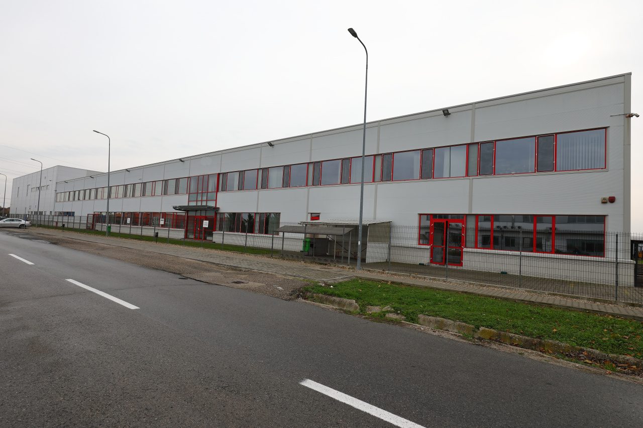 1 -HUF Plant II (IPW Arad - Industrial Park West Arad)